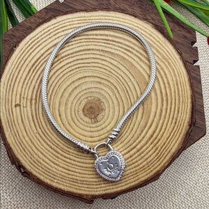 Second Hand ✋Pandora Silver Heart Charm Bracelet with Crystal Bow 7.5 CM